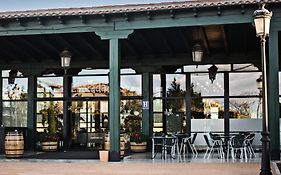 Complejo Enoturístico Finca La Estacada